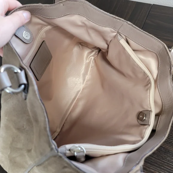 Coach Campbell Suede Belle Carry All F24688 Big Buckle - Picture 11 of 13